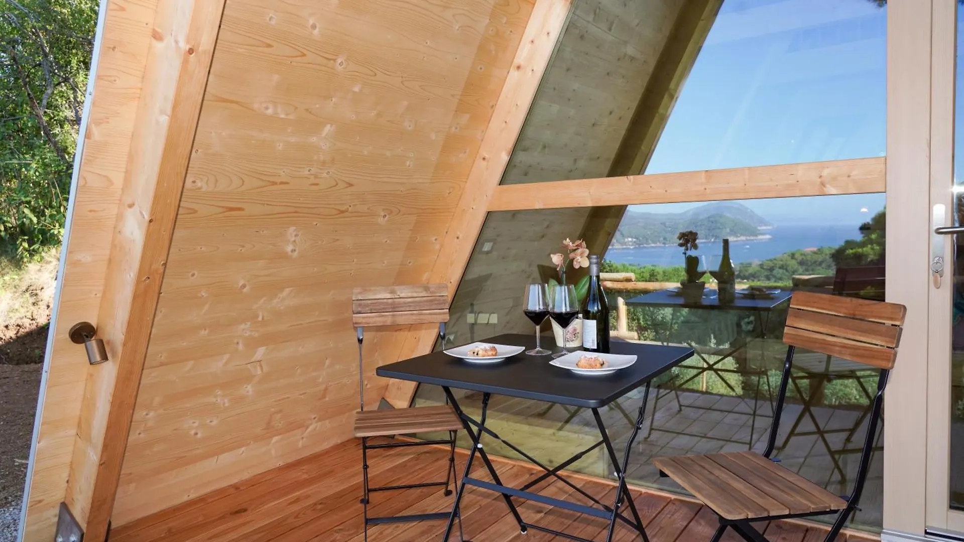 Luxury tent Glamping Fonte Murata Portoferraio